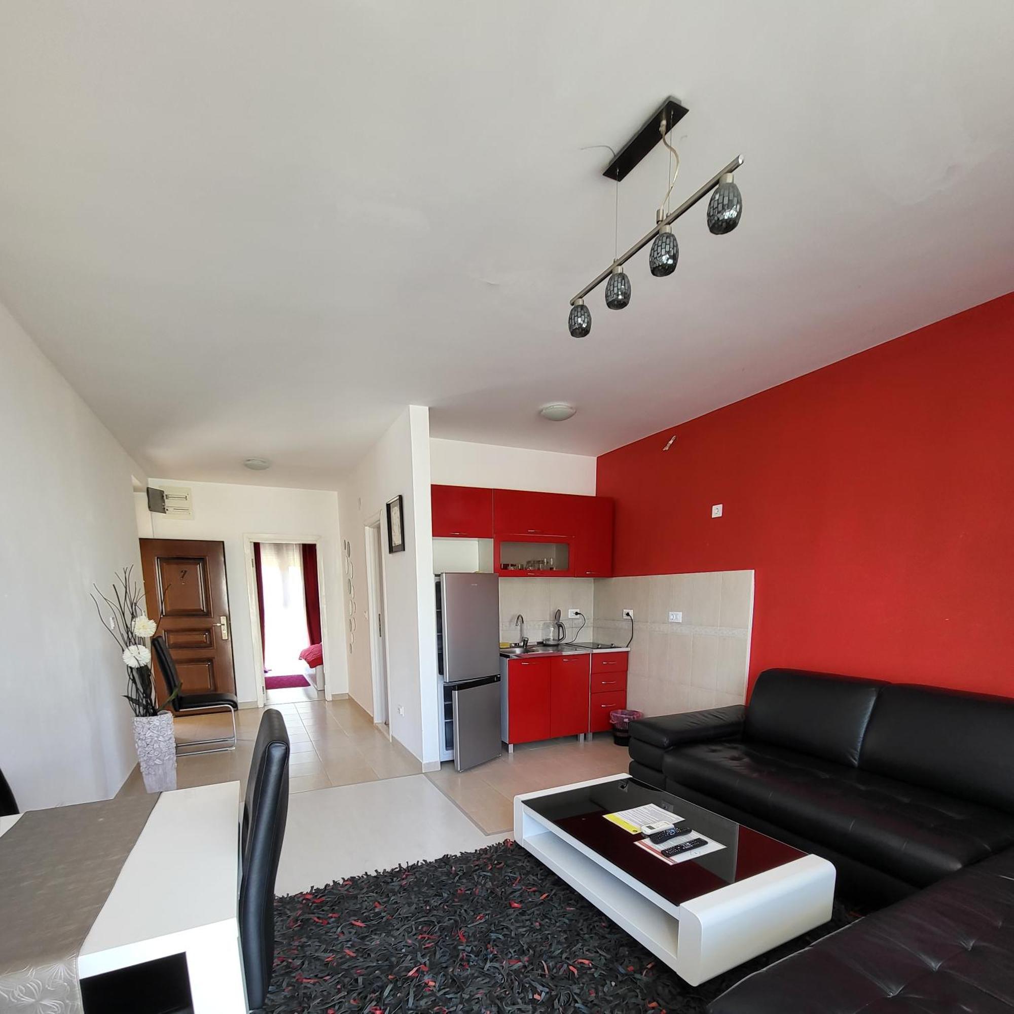 Apartmani Sport Igalo Херцег-Нови Номер фото