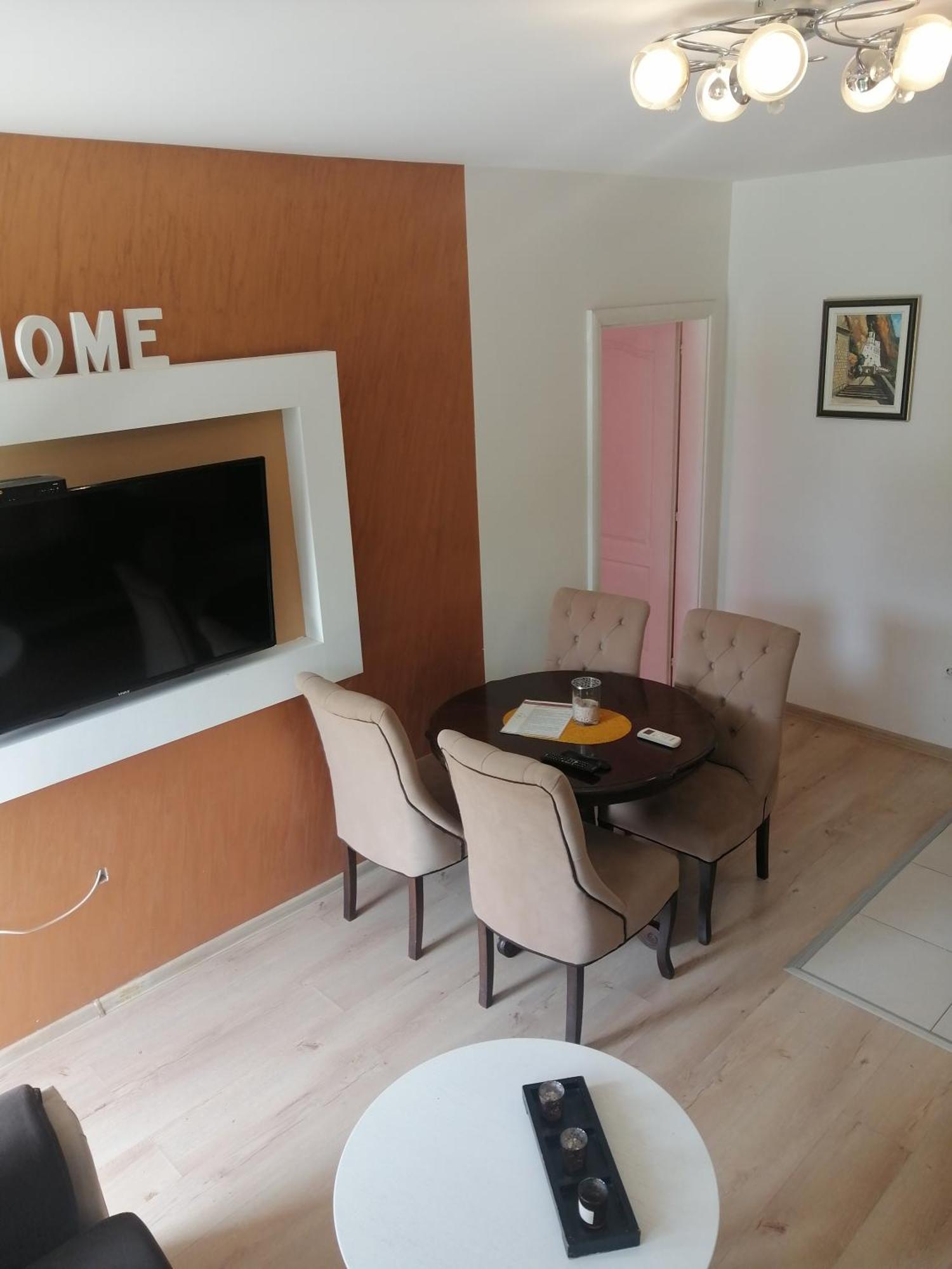 Apartmani Sport Igalo Херцег-Нови Номер фото