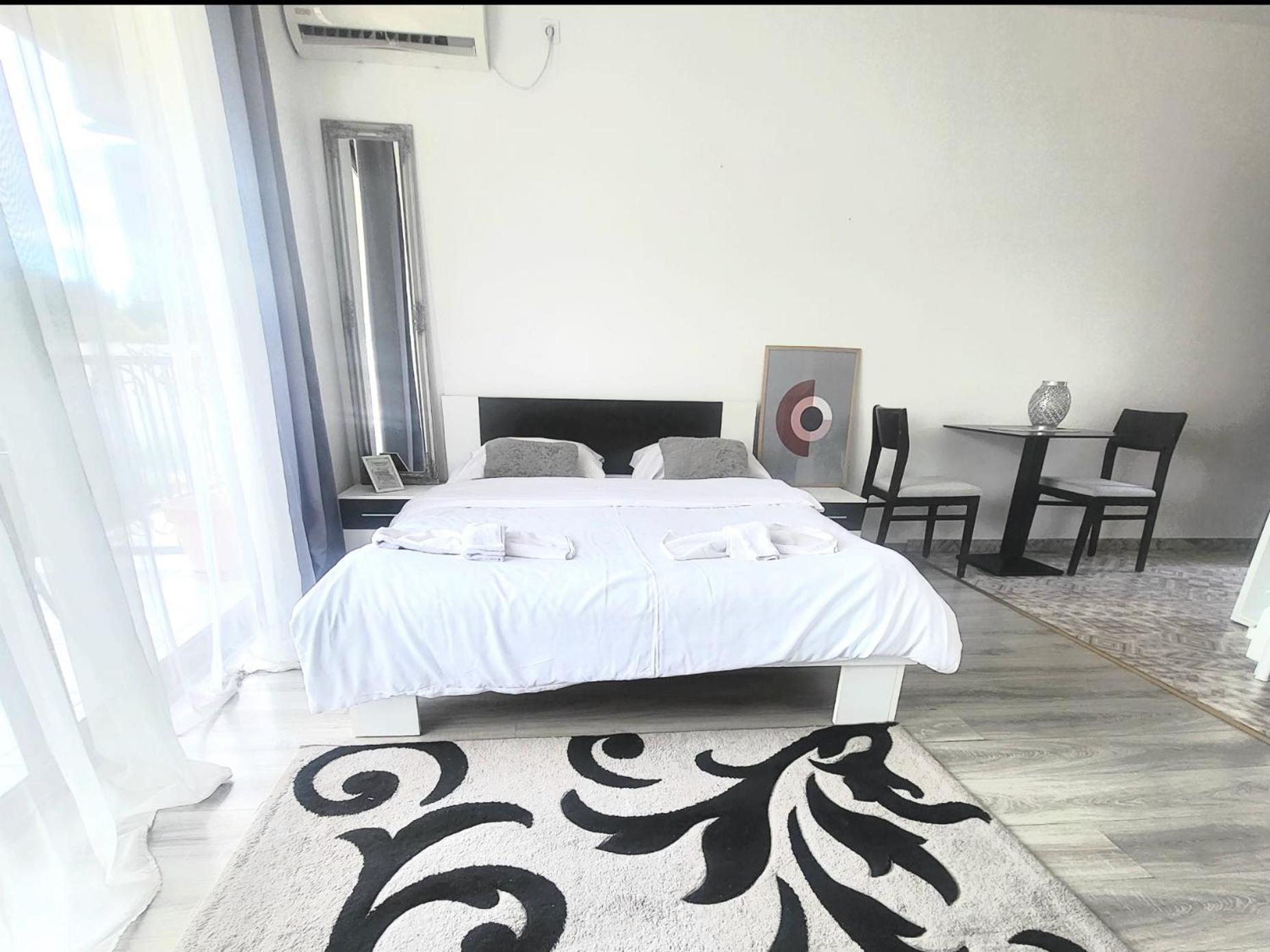 Apartmani Sport Igalo Херцег-Нови Номер фото